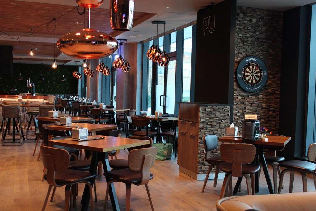 Village Hotel Newcastle Holystone  Εστιατόριο φωτογραφία