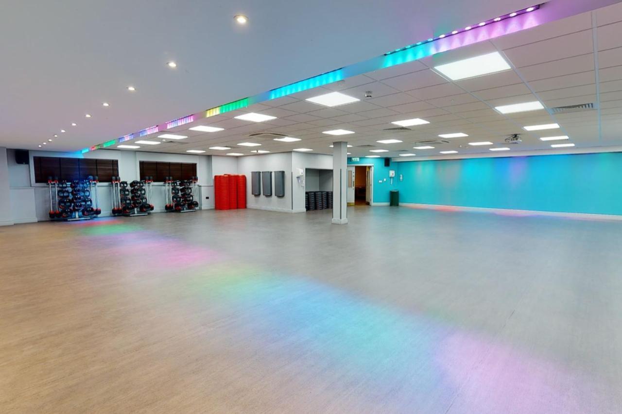 Village Hotel Newcastle Holystone  Εξωτερικό φωτογραφία